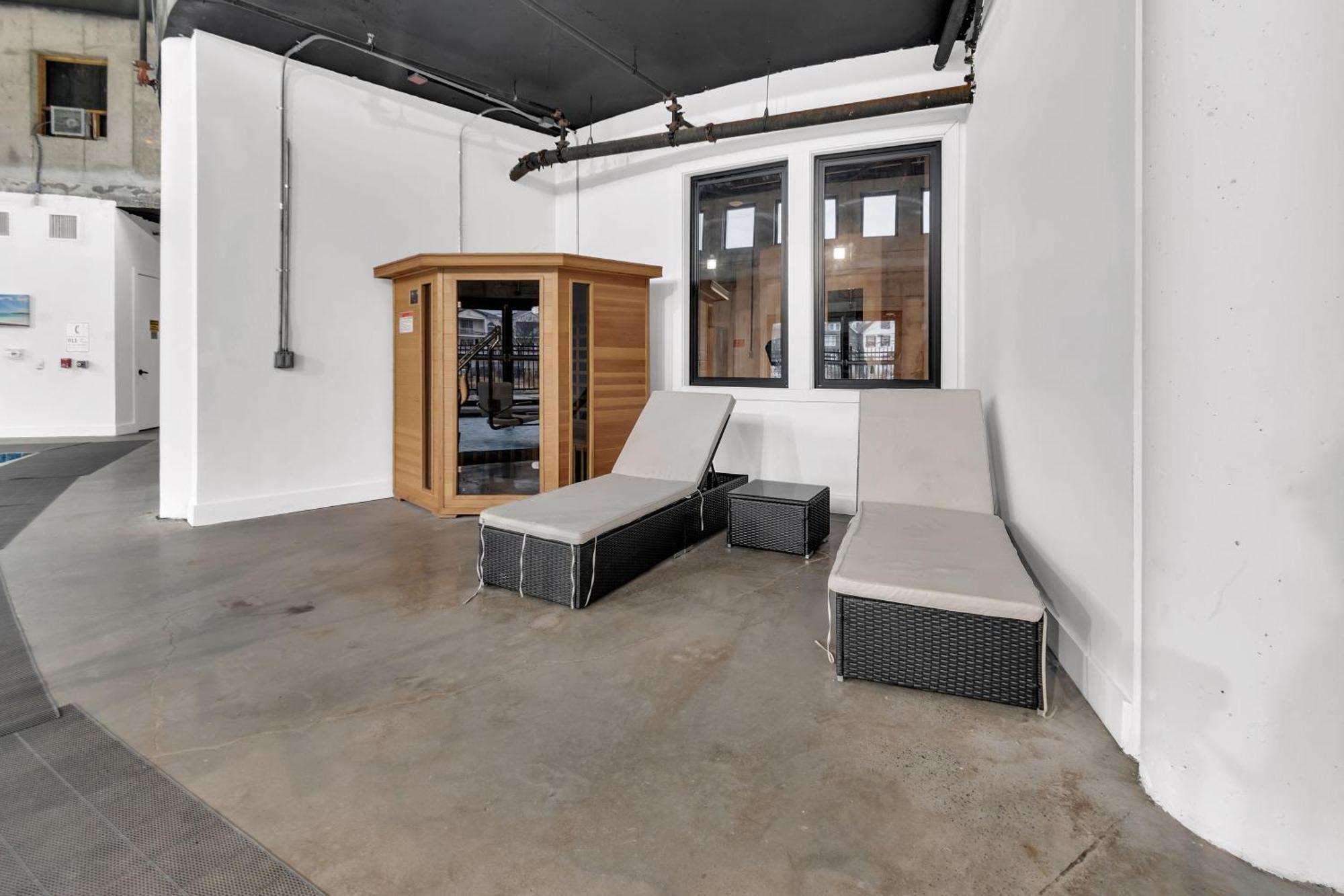 Pink Heaven Indoor Pool, Free Parking, Near Nyc Leilighet Elizabeth Eksteriør bilde